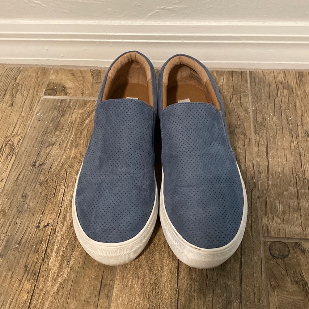 Steve Madden | Slide On Women’s Sneaker | Blue | Size 8